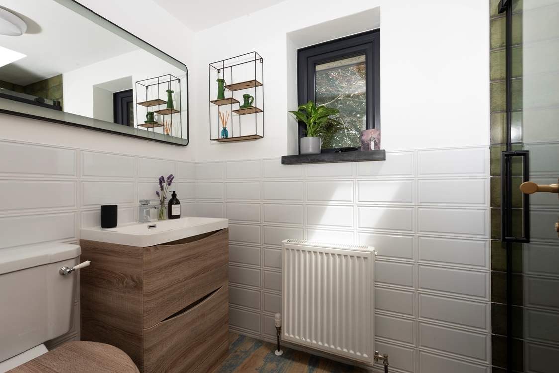 The upstairs bathroom